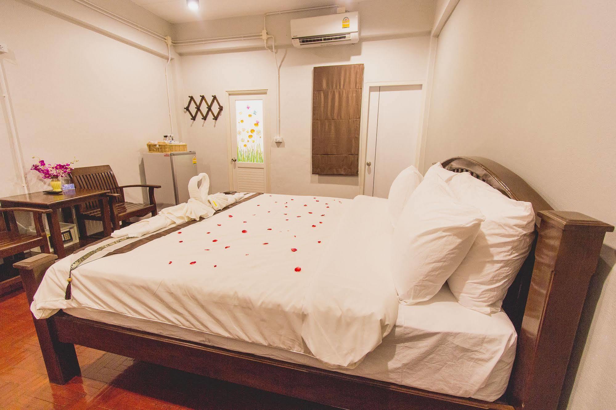 Sasima Bed And Breakfast Chiang Mai Exteriör bild